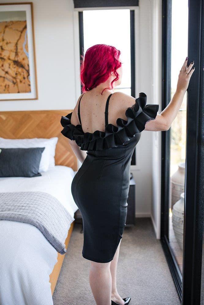 Gents please read my bio, no ph calls txt only 😘